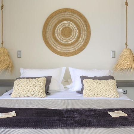 Iliades Luxury Boutique Suites Батси Экстерьер фото